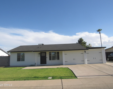 1521 W Marlboro Drive - Photo Thumbnail 1