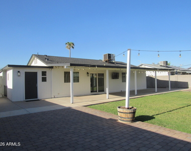 1521 W Marlboro Drive - Photo Thumbnail 19