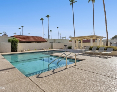 625 E Jeffrey Avenue - Photo Thumbnail 30