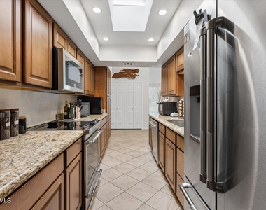 625 E Jeffrey Avenue - Photo Thumbnail 14