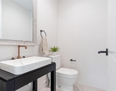 1310 Se 2nd Street - Photo Thumbnail 13