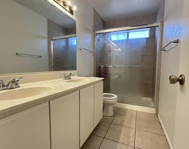8033 W Mclellan Road - Photo Thumbnail 18