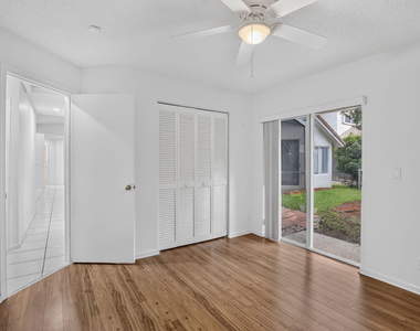 924 Spoonbill Circle - Photo Thumbnail 40
