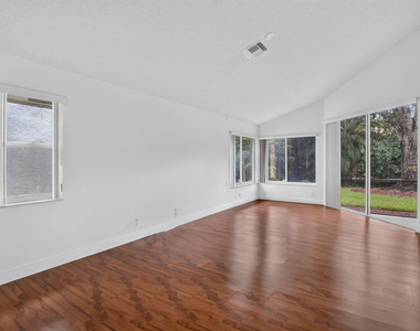 924 Spoonbill Circle - Photo Thumbnail 23