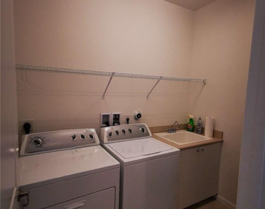 5011 Nw 15th Terrace - Photo Thumbnail 11