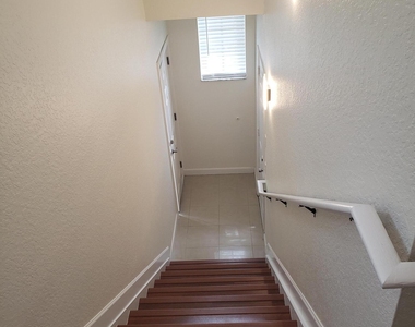 1101 Belmont Place - Photo Thumbnail 22