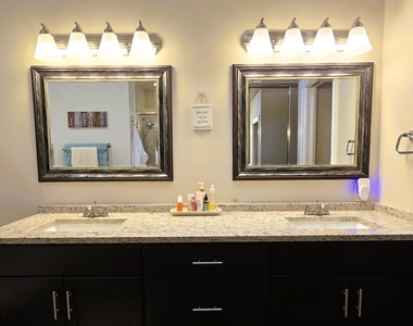 2295 Saratoga Lane - Photo Thumbnail 18