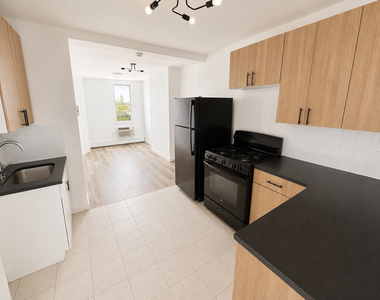 227 Thomas S Boyland Street - Photo Thumbnail 6