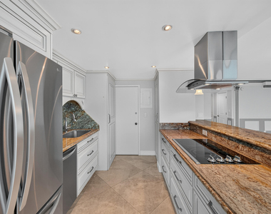 4020 Galt Ocean Drive - Photo Thumbnail 38