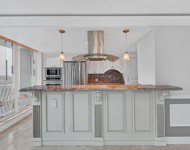 4020 Galt Ocean Drive - Photo Thumbnail 35