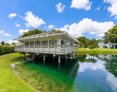 3132 Sw 20th Terrace - Photo Thumbnail 22