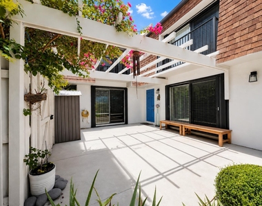 3132 Sw 20th Terrace - Photo Thumbnail 15