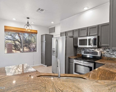 4118 E Justica Street - Photo Thumbnail 7