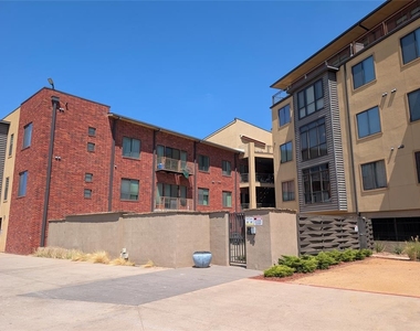 401 E Boyd Street - Photo Thumbnail 29