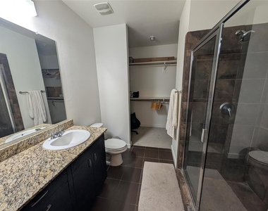 401 E Boyd Street - Photo Thumbnail 13