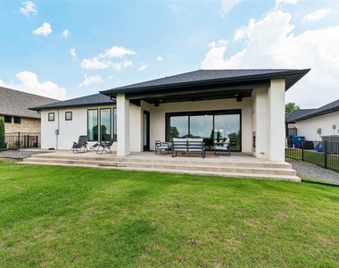 2109 Wiregrass Drive - Photo Thumbnail 41