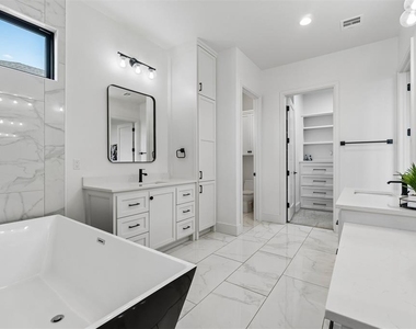 2109 Wiregrass Drive - Photo Thumbnail 25
