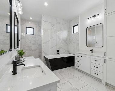 2109 Wiregrass Drive - Photo Thumbnail 22