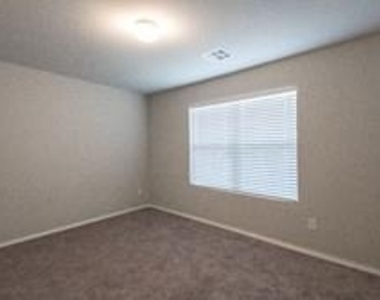 618 Audrey Drive - Photo Thumbnail 12