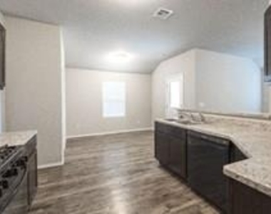 618 Audrey Drive - Photo Thumbnail 3