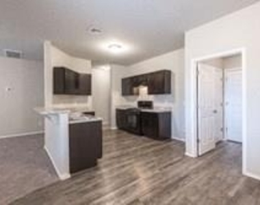 618 Audrey Drive - Photo Thumbnail 4