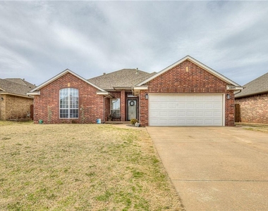 4805 Stag Horn Drive - Photo Thumbnail 1