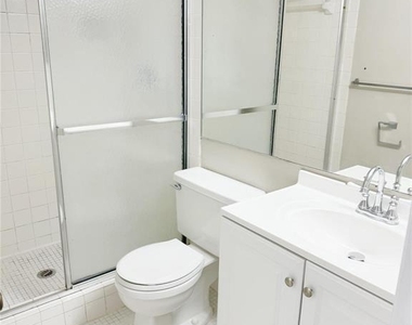 2788 Tennis Club Drive - Photo Thumbnail 16