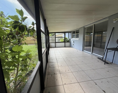 1633 Se Arapaho Avenue - Photo Thumbnail 24