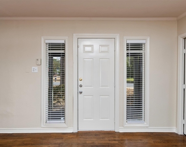8823 San Benito Way - Photo Thumbnail 12