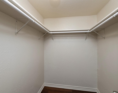8823 San Benito Way - Photo Thumbnail 11