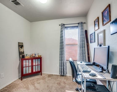 1434 Meadow Creek Drive - Photo Thumbnail 17