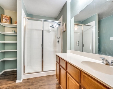 1434 Meadow Creek Drive - Photo Thumbnail 20