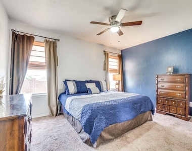1434 Meadow Creek Drive - Photo Thumbnail 18