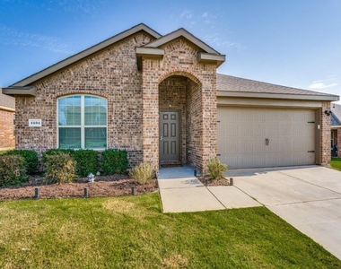 1434 Meadow Creek Drive - Photo Thumbnail 1