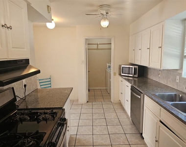 7016 Briarmeadow Drive - Photo Thumbnail 5