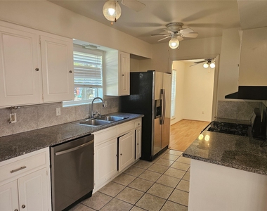 7016 Briarmeadow Drive - Photo Thumbnail 2