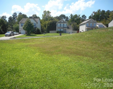 228 Gumtree Drive - Photo Thumbnail 10