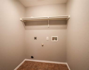 5117 Gadsden Avenue - Photo Thumbnail 17