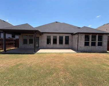 1205 Whistling Dove Drive - Photo Thumbnail 17