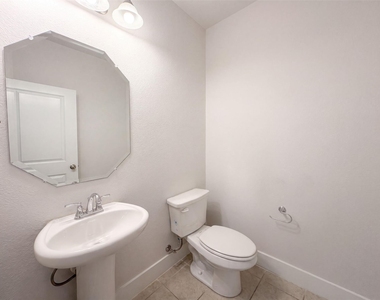 1205 Whistling Dove Drive - Photo Thumbnail 10