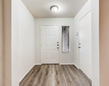 2613 Castle Pines Drive - Photo Thumbnail 2