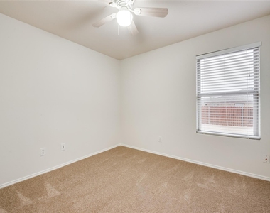 2613 Castle Pines Drive - Photo Thumbnail 12