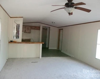 150 Thornwood Lane - Photo Thumbnail 3
