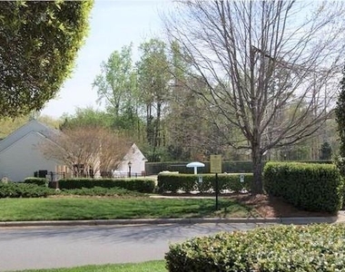 18710 Oakhurst Boulevard - Photo Thumbnail 22