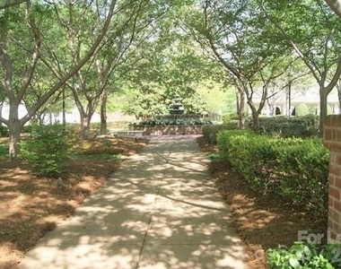 18710 Oakhurst Boulevard - Photo Thumbnail 25