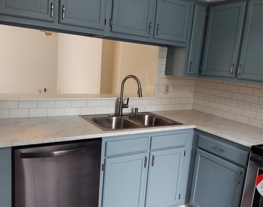 675 Lex Drive - Photo Thumbnail 1