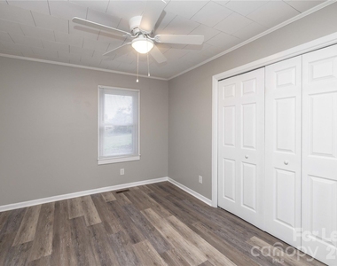 1488 Hilltop Street - Photo Thumbnail 20