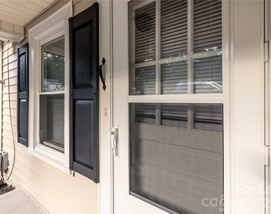 1488 Hilltop Street - Photo Thumbnail 6