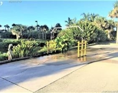9900 S Ocean Drive - Photo Thumbnail 16