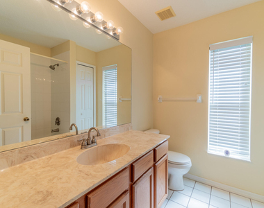 5593 Nw Wesley Road - Photo Thumbnail 37